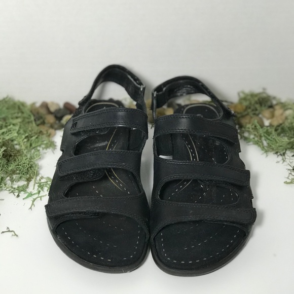 ecco flip flops womens